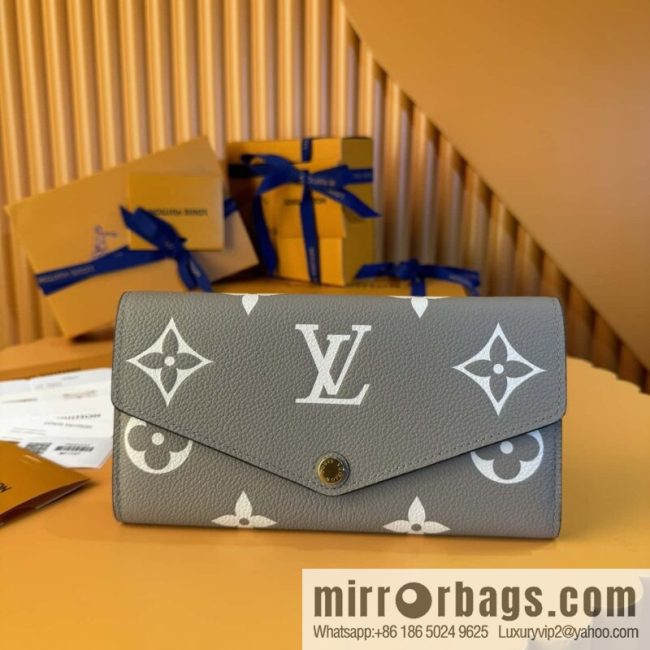 LV Sarah wallet M81049 Premium