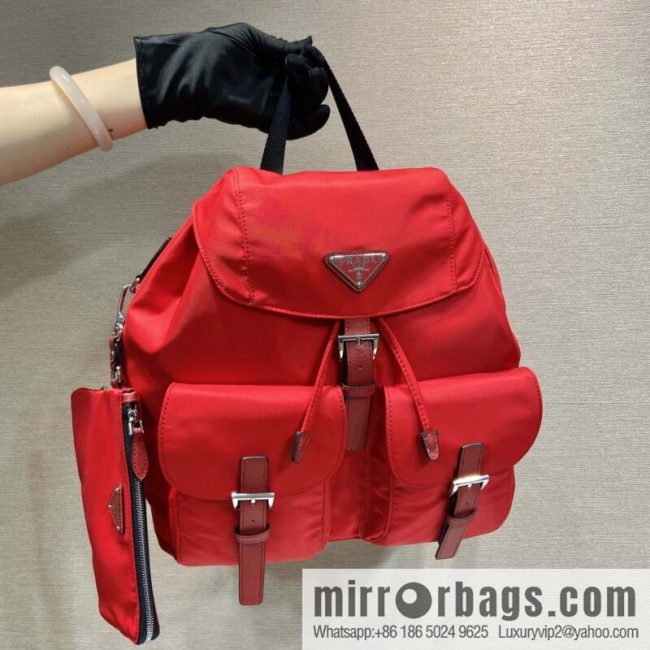 PRADA 🎉 new backpack 🎉 1BZ811 👍👍 new color