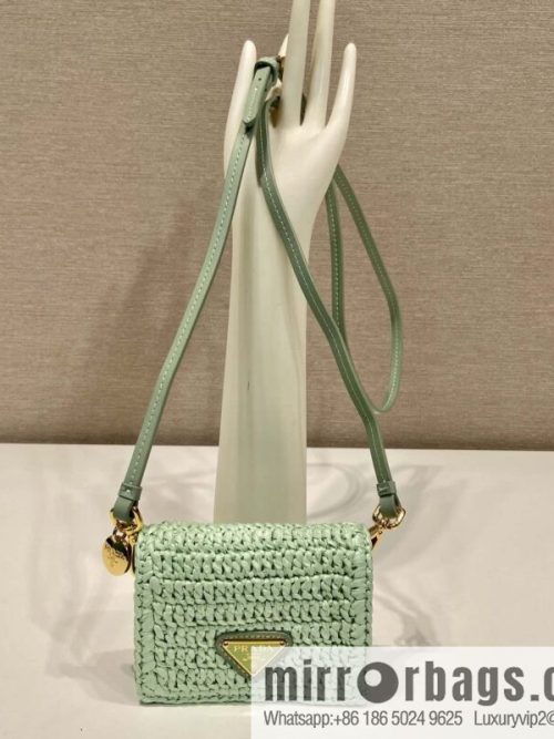 PRADA 🎉 woven packet 🎉 1MR024mini