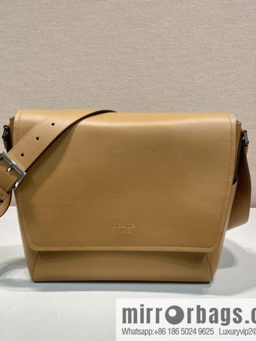 PRADA 🎉 new messenger bag 🎉🎉 2VD068 large