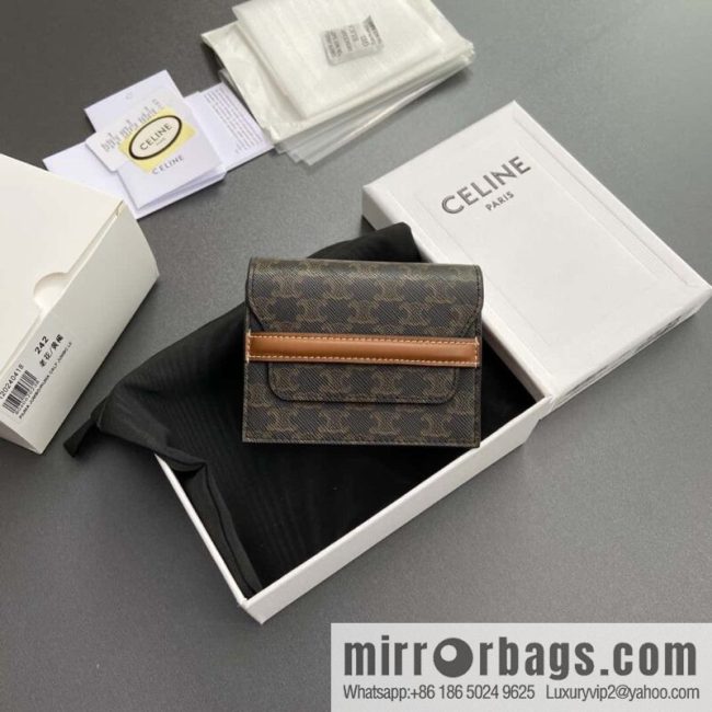 CELINE TRIOMPHE Logo Printed Card Pack Business Card Pack 10E242BZ904.LU