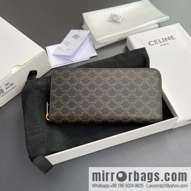 CELINE TRIOMPHE logo printing full zipper opening and closing 10l552DS3.04LU