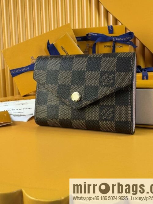 LV VICTORINE Wallet N61700 Premium