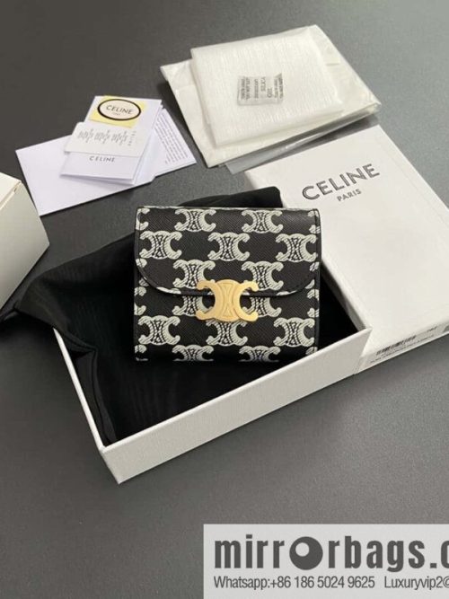CELINE TRIOMPHE logo printed short wallet 10D782CQH.04LU783