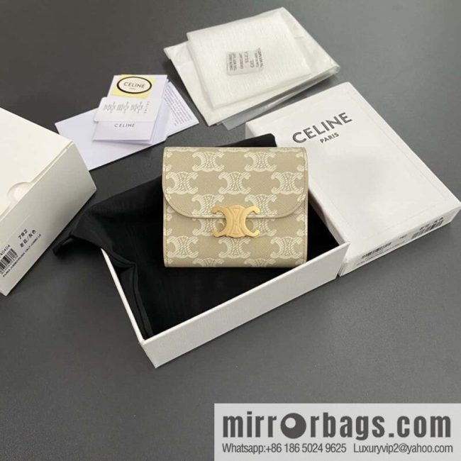 CELINE TRIOMPHE logo printed short wallet 10D782CQH.04LU783