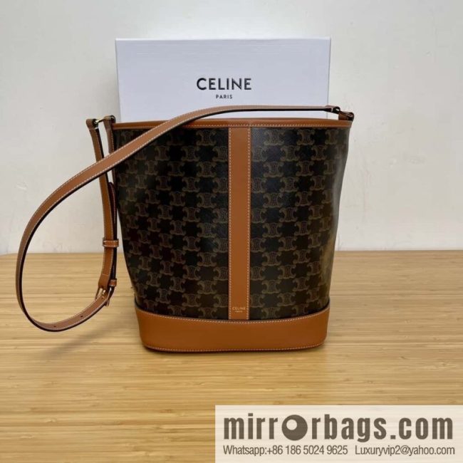 CELINE TRIOMPHE CANVAS Medium Barrel 191132