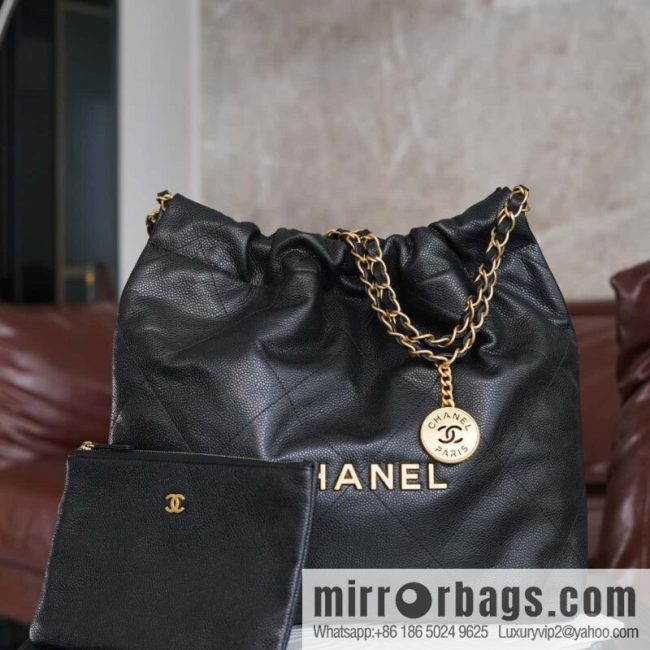 CHANEL New Lychee Pattern Handbag, Small Black Gold Buckle AS3260