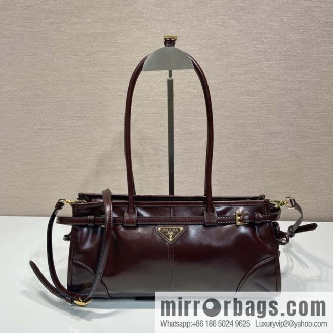 PRADA 🎉 LusSo lf oil wax leather 🎉 1BA426 small new color 🎉🎉 burgundy
