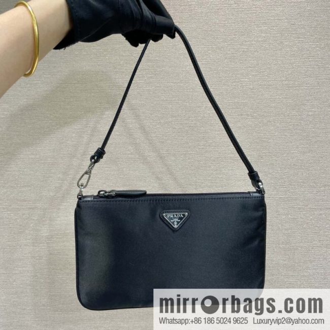 PRADA 🎉 new armpit bag 🎉 1NI545 🎉🎉 black
