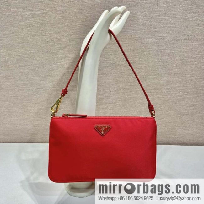 PRADA new armpit bag 🎉🎉 1NI545/K gold new 🎉🎉 red