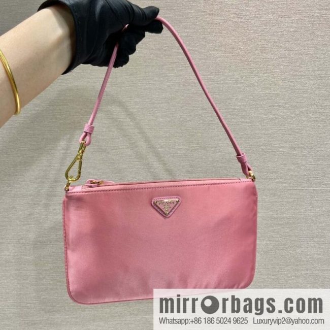PRADA new armpit bag 🎉🎉 1NI545/K gold new 🎉🎉 pink