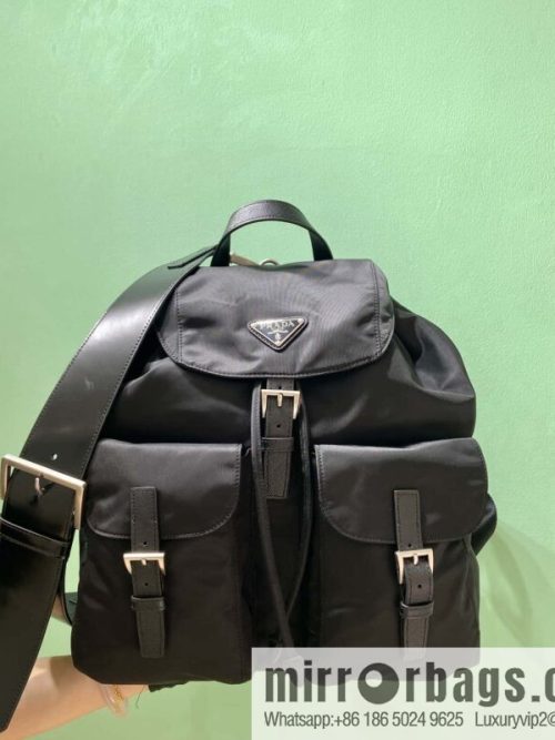 PRADA 🎉 new backpack 🎉 2VZ110 bright shoulder back🎉🎉