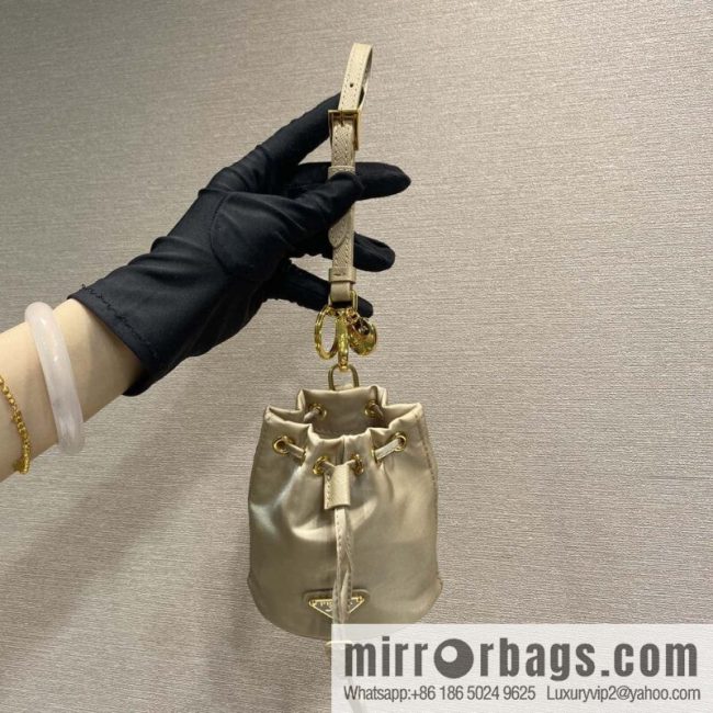 PRADA 🎉 mini bucket bag 🎉 1TT202 new 🎉🎉 grey