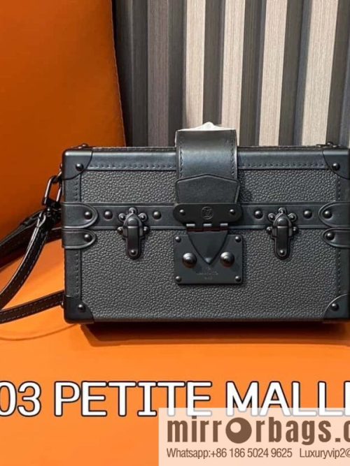 [Original order boutique] M24303 black black buckle, box bag series PETITE MALLE handbag