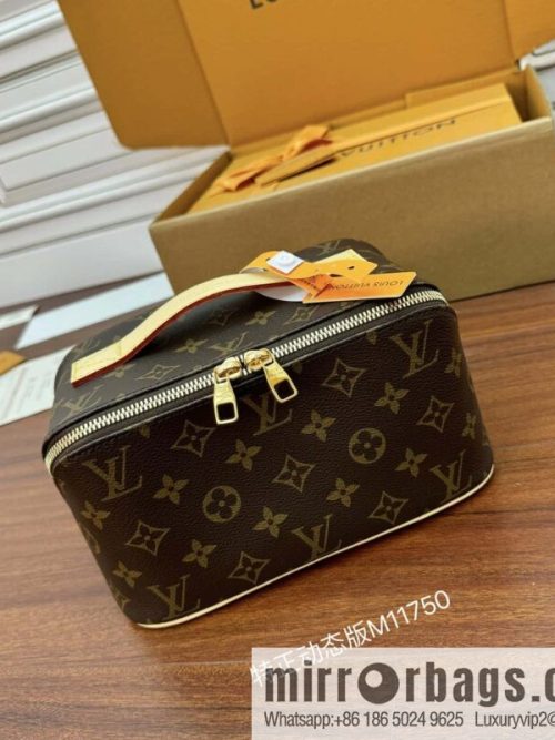 LV M11750 Toiletry Bag