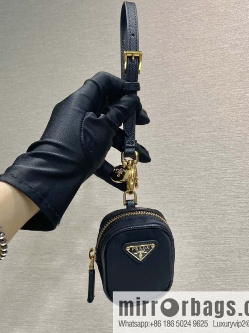 PRADA 🎉 Mini Bag 🎉 1TT200 New 🎉🎉 Black