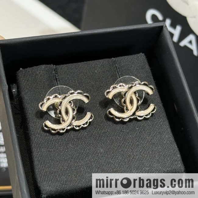 ☀️New ☑️ chanel c1 double c stud earrings