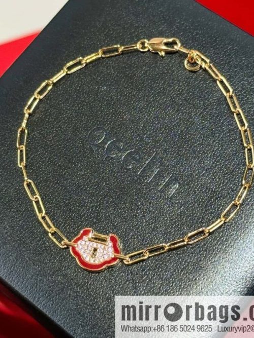 Qeelin Yu Yi Ruyi lock bracelet