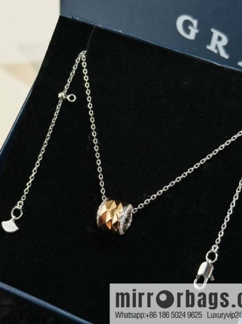 GRAFF Graff three-ring color separation necklace