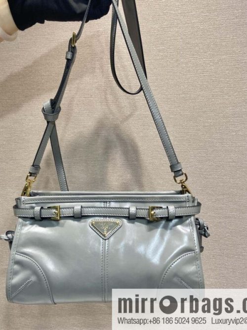 PRADA 🎉 LusSo lf oil wax leather 🎉 1BA215 messenger bag 🎉 grey