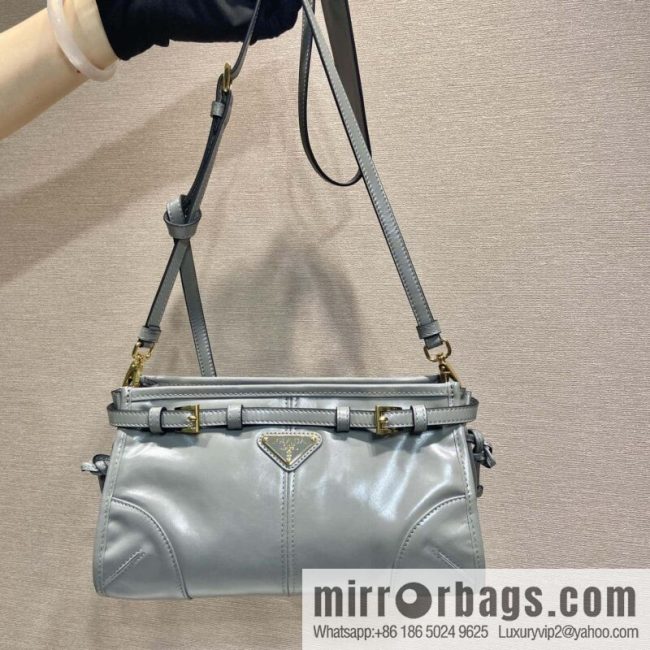 PRADA 🎉 LusSo lf oil wax leather 🎉 1BA215 messenger bag 🎉 grey