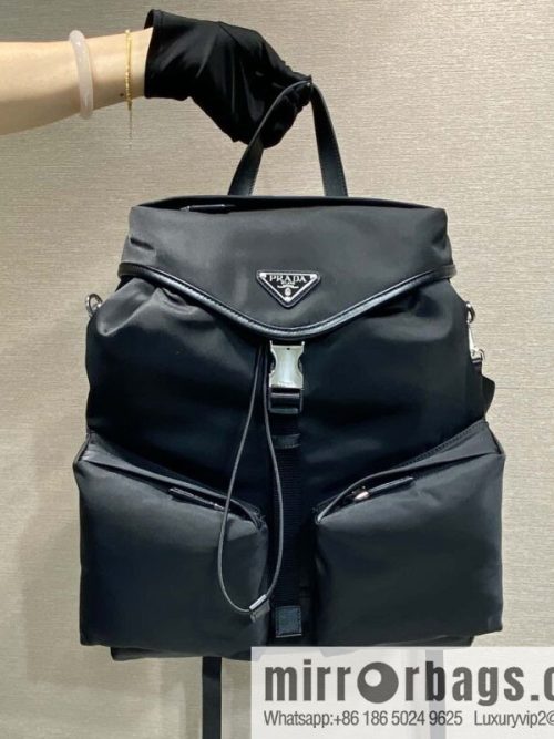 PRADA 🎉 new catwalk model 🎉 2VZ111 small shoulder back/shoulder bag