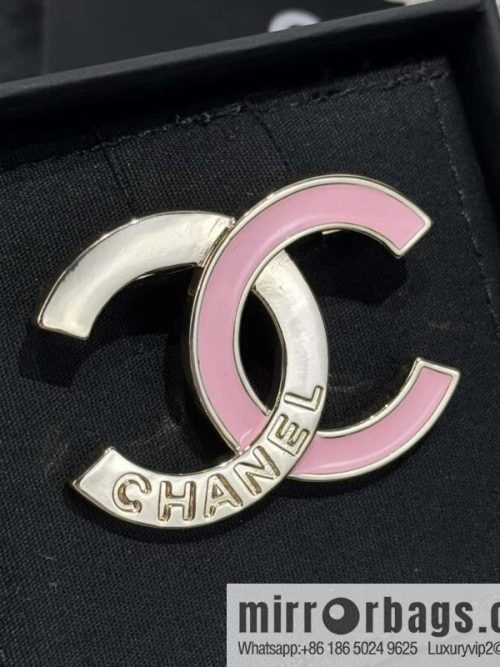 ❗️New ❗️ Chanel brooch ☀️ new ☑️ Chanel double c brooch ☀️