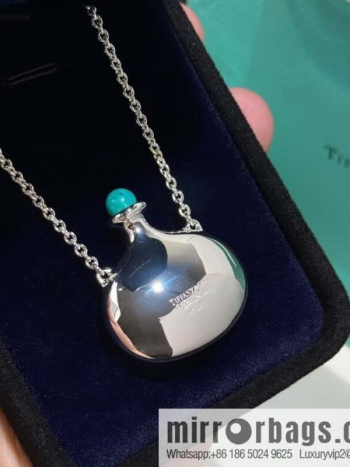 ❗️New ❗️ New ☑️ TIFFANY & Co. Glossy wine jug kettle necklace