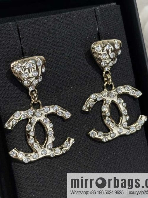 ❗️New ❗️ ☀️ new ☑️ chanel c2 double c three stud earrings ☀️