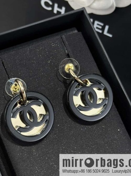 ❗️New ❗️ ☀️ new ☑️ chanel c2 double c round black stud earrings ☀️
