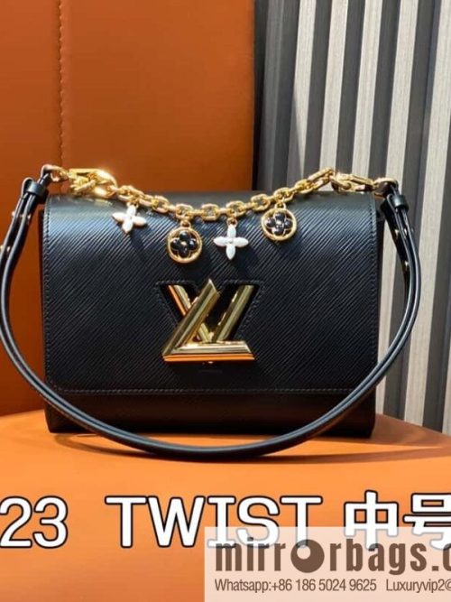 [Original order boutique] M11723 black, water ripple Twist series TWIST medium handbag