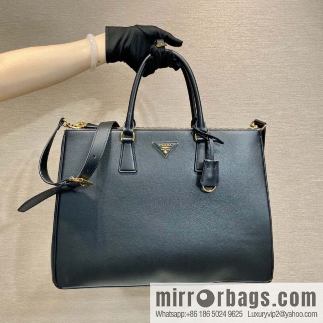 PRADA 🎉 new killer bag 🎉 1BA802 extra large plain weave 🎉 black