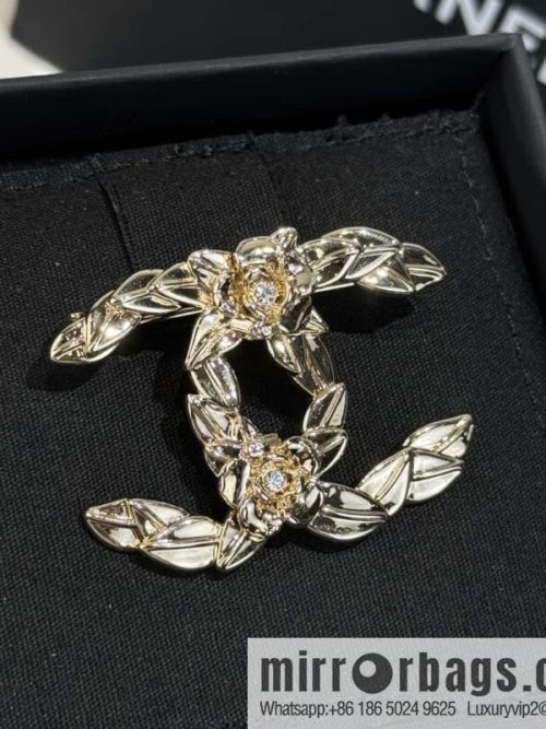 ❗️New ❗️☀️ New ☑️ Chanel Double C Brooch ☀️