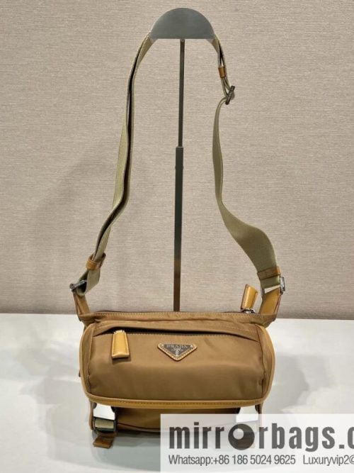 PRADA 🎉 Mini Messenger Bag 🎉 2VH171A Mini🎉