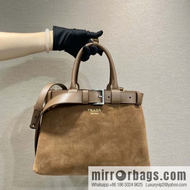 PRADA 🎉 new women\'s bag 🎉 1BA434 fleece leather🎉🎉