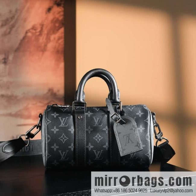 LV 𝐊𝐄𝐄𝐏𝐀𝐋𝐋 𝐂𝐈𝐓𝐘𝟐𝟓 Chip Rhombus Code Series #M