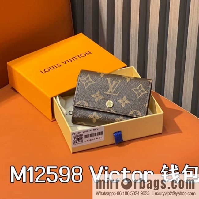 [Original single boutique] M12598 presbyopia, three-fold wallet series Victor wallet