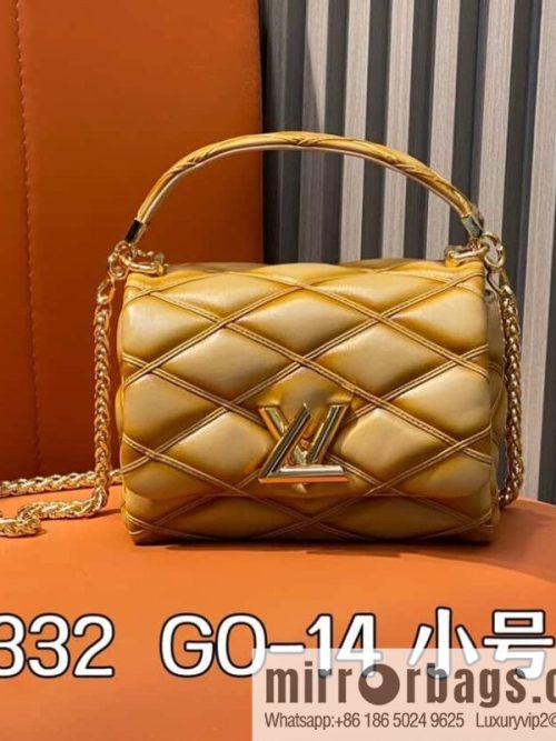 [Original order boutique] M12004 sand se full leather, chain bag diamond Twist series GO-14 small handbag