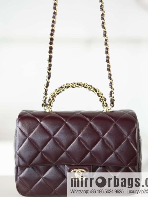 𝐂𝐇𝐀𝐍𝐄𝐋 𝟐𝟒𝐛 Flap New thick chain handle, burgundy, large AS5043 B17665 NZG79