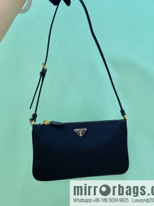 PRADA 🎉 new armpit bag 🎉 1NE545 long shoulder strap🎉🎉