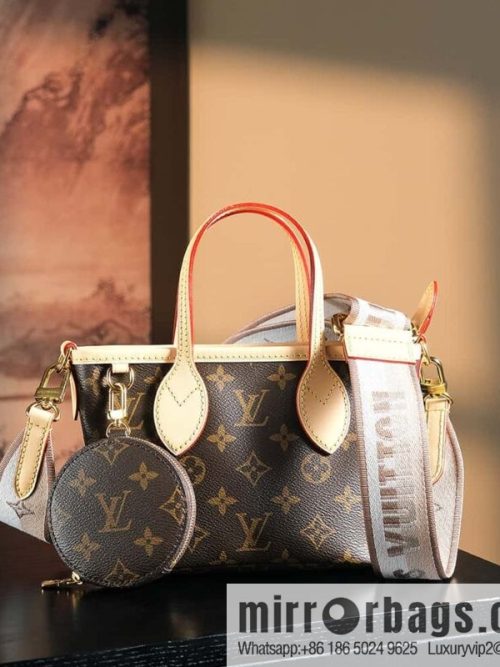 LV 𝐍𝐄𝐕𝐄𝐑𝐅𝐔𝐋𝐋 𝐁𝐁 Chip Rhombus Code Series #M