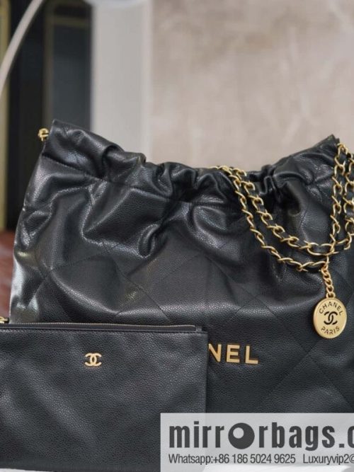 𝐂𝐇𝐀𝐍𝐄𝐋 𝟐𝟒𝐛 new litchi pattern handbag, medium black gold buckle AS3261