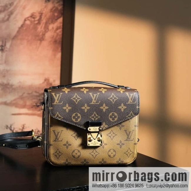 LV M11941 Pochette Métis Backpack