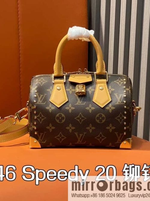 [Original order boutique] M13146 presbyopia yellow leather, catwalk pillow bag series Speedy 20 rivet show Lv pillow
