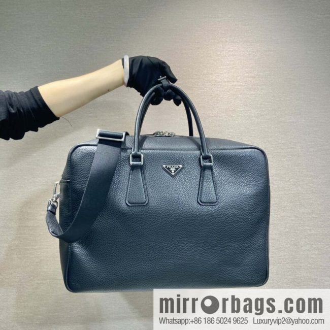 PRADA 🎉 new briefcase 🎉 2VE339 extra large🎉🎉