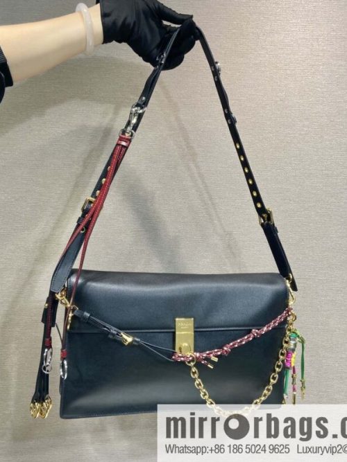 PRADA 🎉 new 🎉 1BD378 large 🎉🎉 black