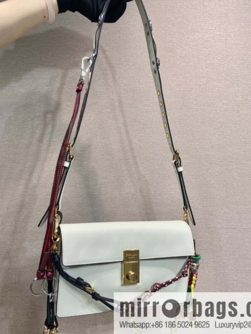 PRADA 🎉 New 🎉 1BD379 S 🎉🎉 White