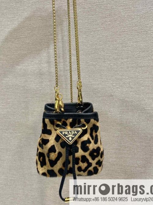 PRADA 🎉 Leopard print small bucket 🎉 1NR016 new product🎉🎉