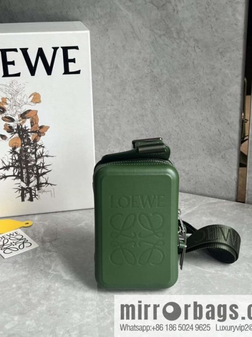 LOEWE Luo Jia Smooth Cow Leather Molded Sling Crossbody Bag 0902 Green