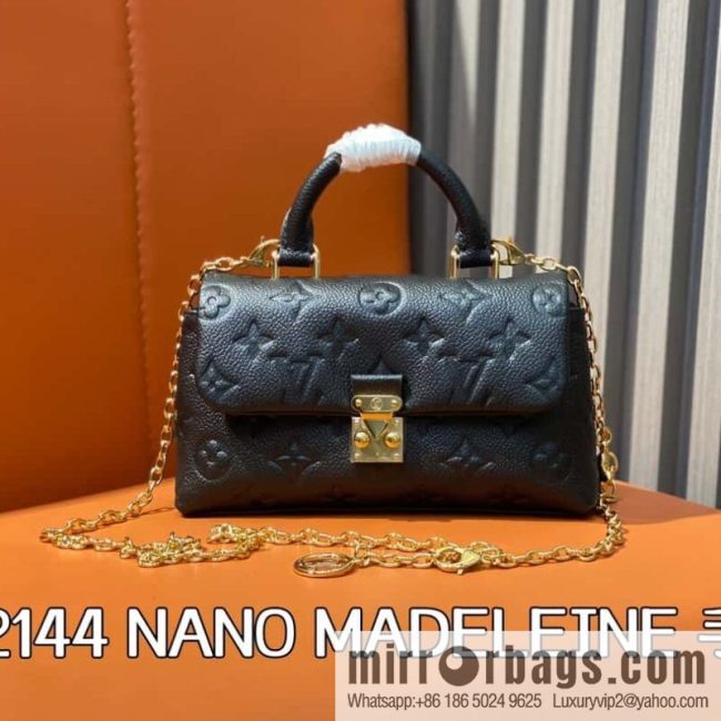 [Original order boutique] M12144 black full leather embossed, chain bag handbag series, the new NANO MADELEINE handbag of the season